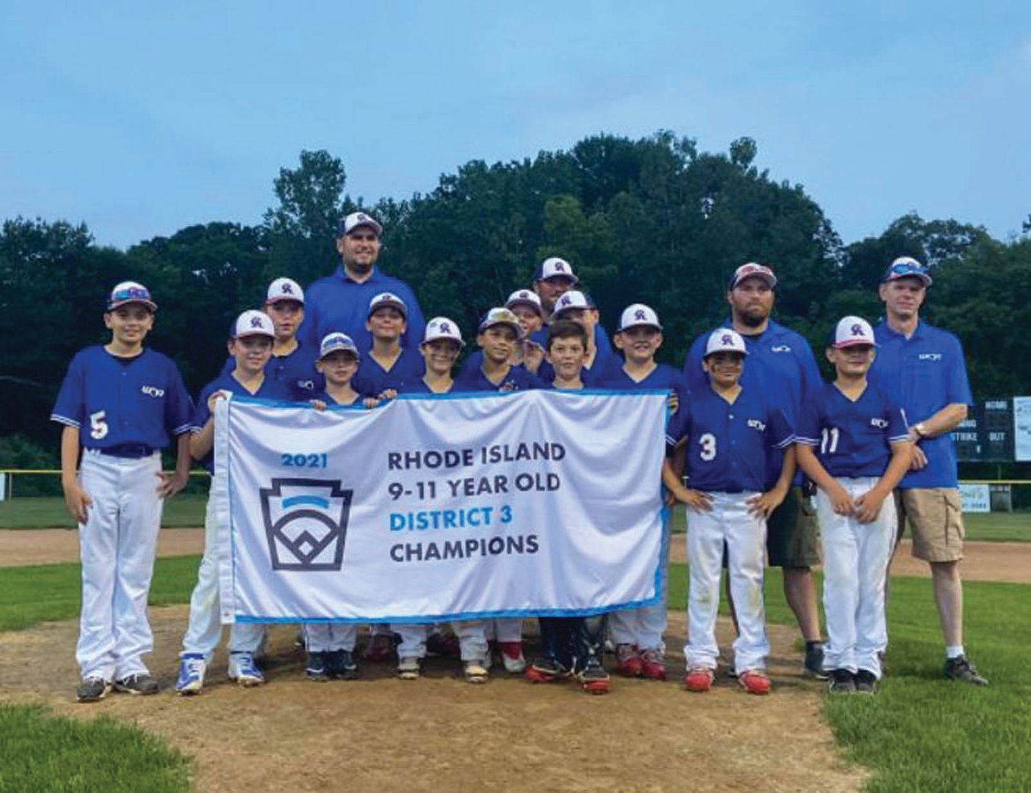DISTRICT CHAMPS: The Warwick Continental American 11’s (that won District I championships last week.